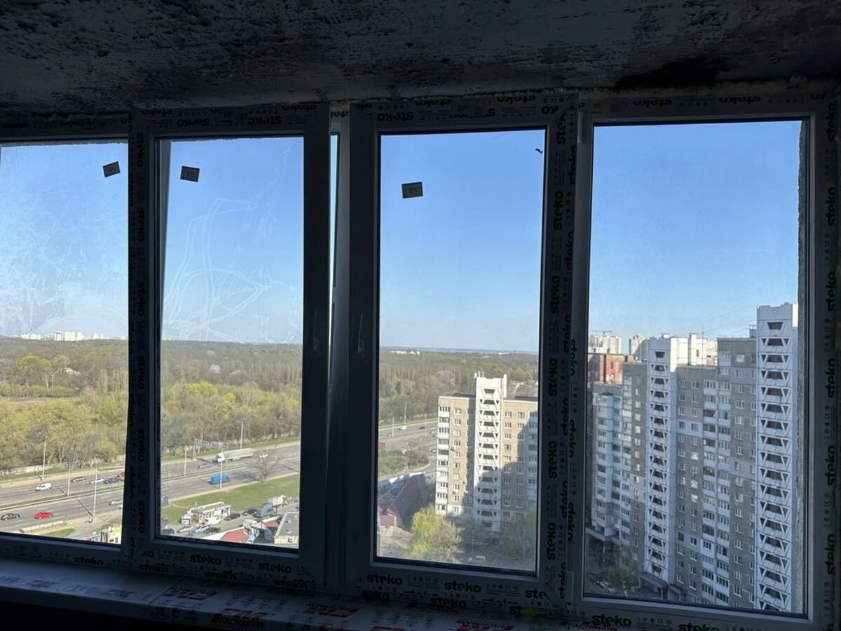 Apartments for sale. 1 room, 39 m², 18 floor/21 floors. 54, Akademyka Zabolotnoho ul., Kyiv. 