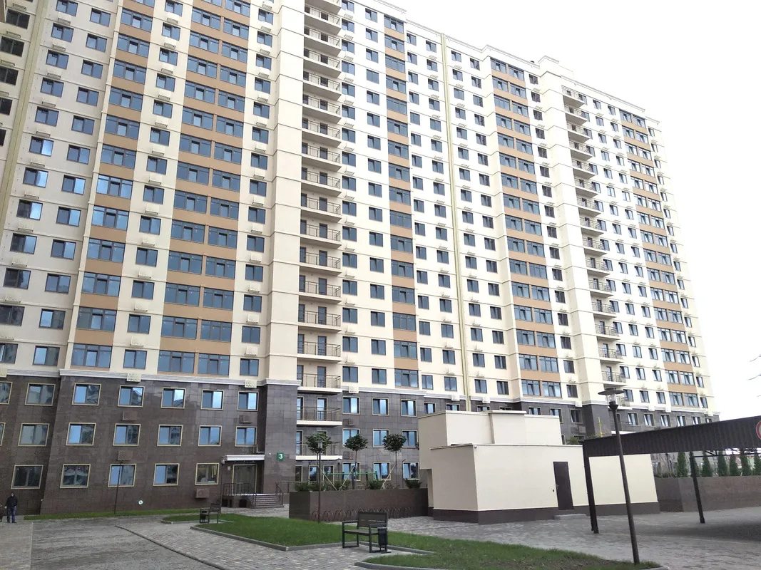 Apartments for sale. 1 room, 43 m², 18 floor/19 floors. 8, Zhemchuzhnaya ul., Odesa. 
