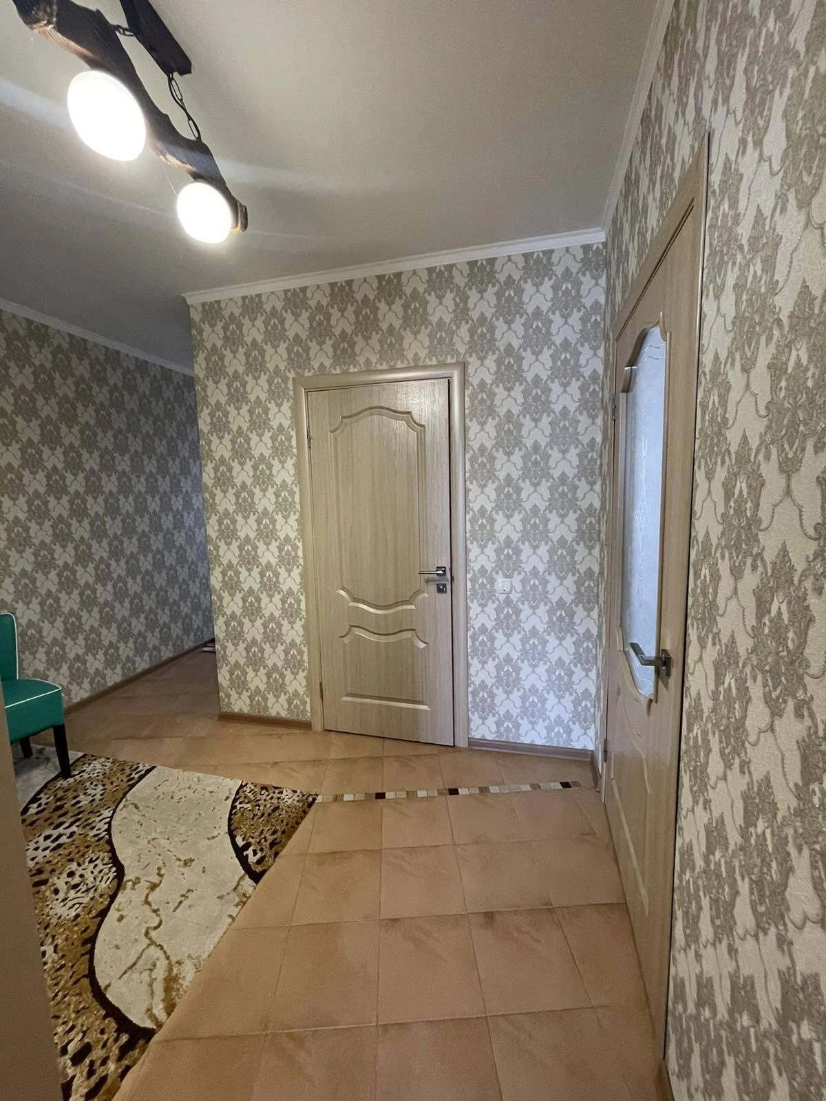 Apartments for sale. 2 rooms, 86 m², 1st floor/2 floors. Lepkoho vul., Petrykov. 