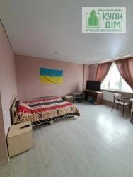 Apartment for rent. 1 room, 35 m², 2nd floor/2 floors. Podilskyy leninskyy, Kropyvnytskyy. 