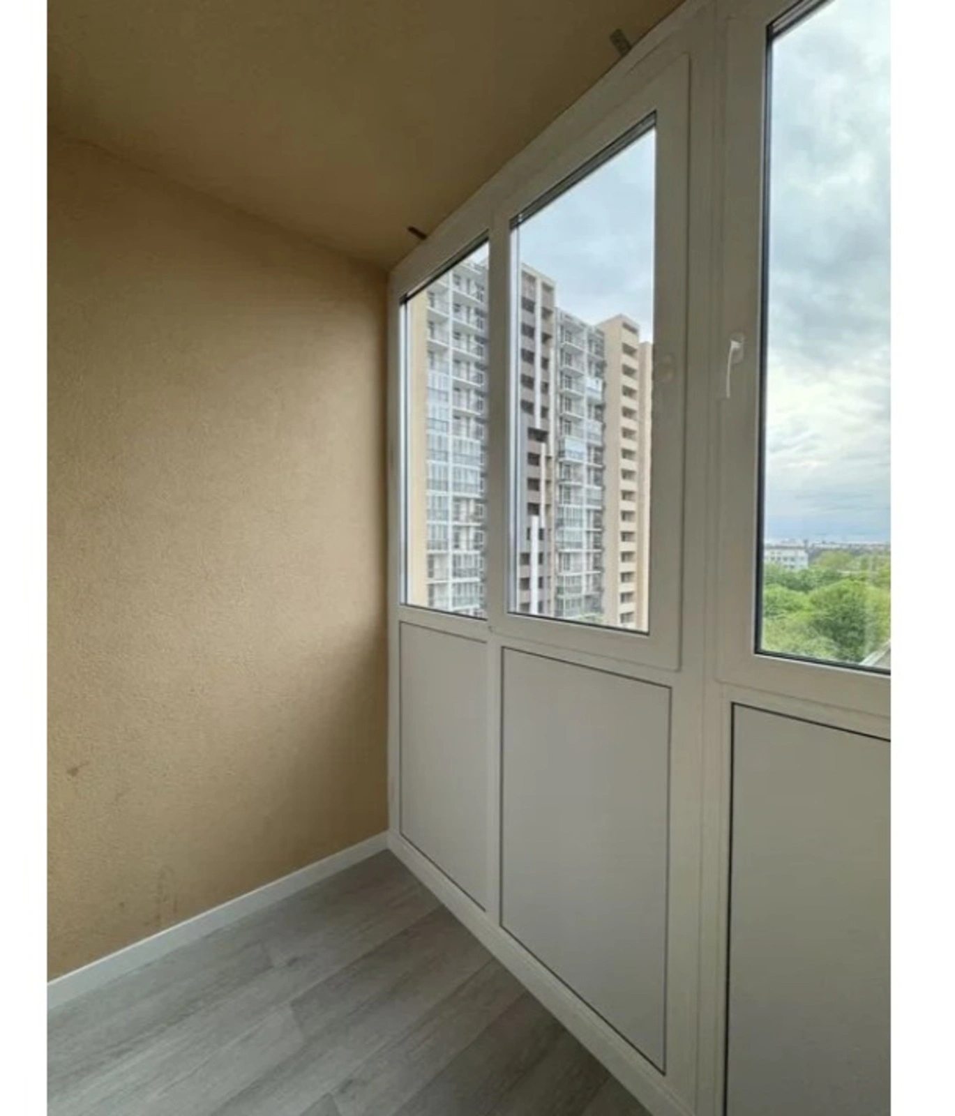 Apartment for rent. 1 room, 41 m², 8th floor/12 floors. Akademyka Zabolotnoho ul., Kyiv. 