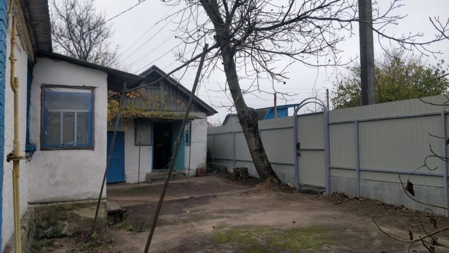 Продам дом с садом и участком на 19 сот, 100 кв.м, Киевская обл.