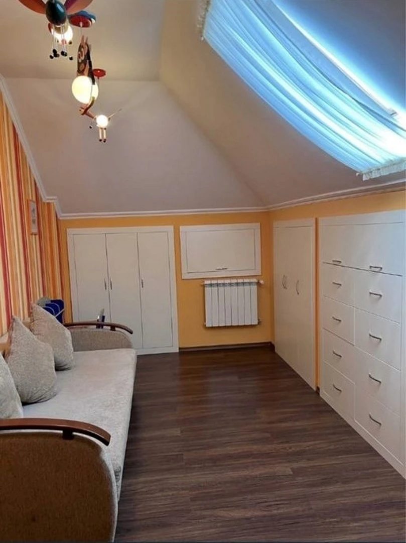 Продажа дома. 5 rooms, 333 m², 2 floors. Васильков. 