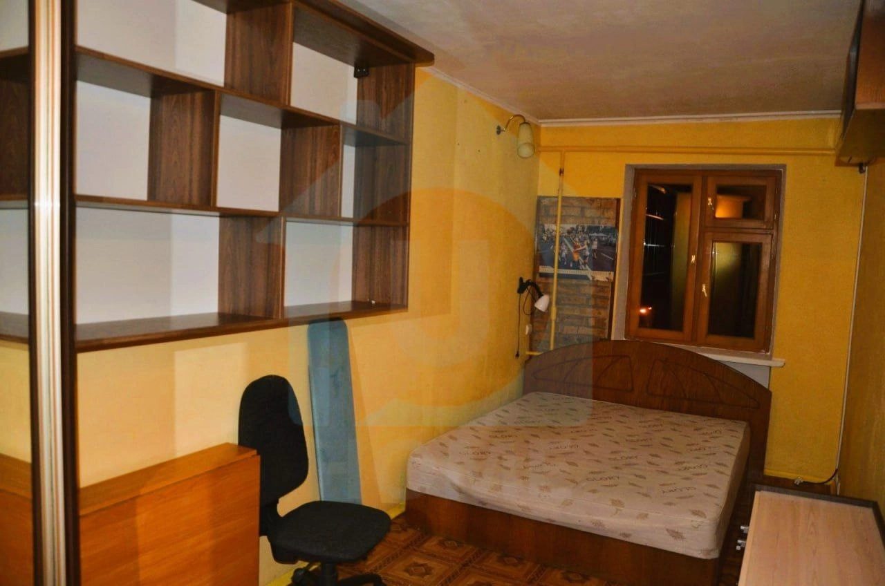 Продажа квартиры. 2 rooms, 44 m², 5th floor/5 floors. 8, Свободы 8, Киев. 