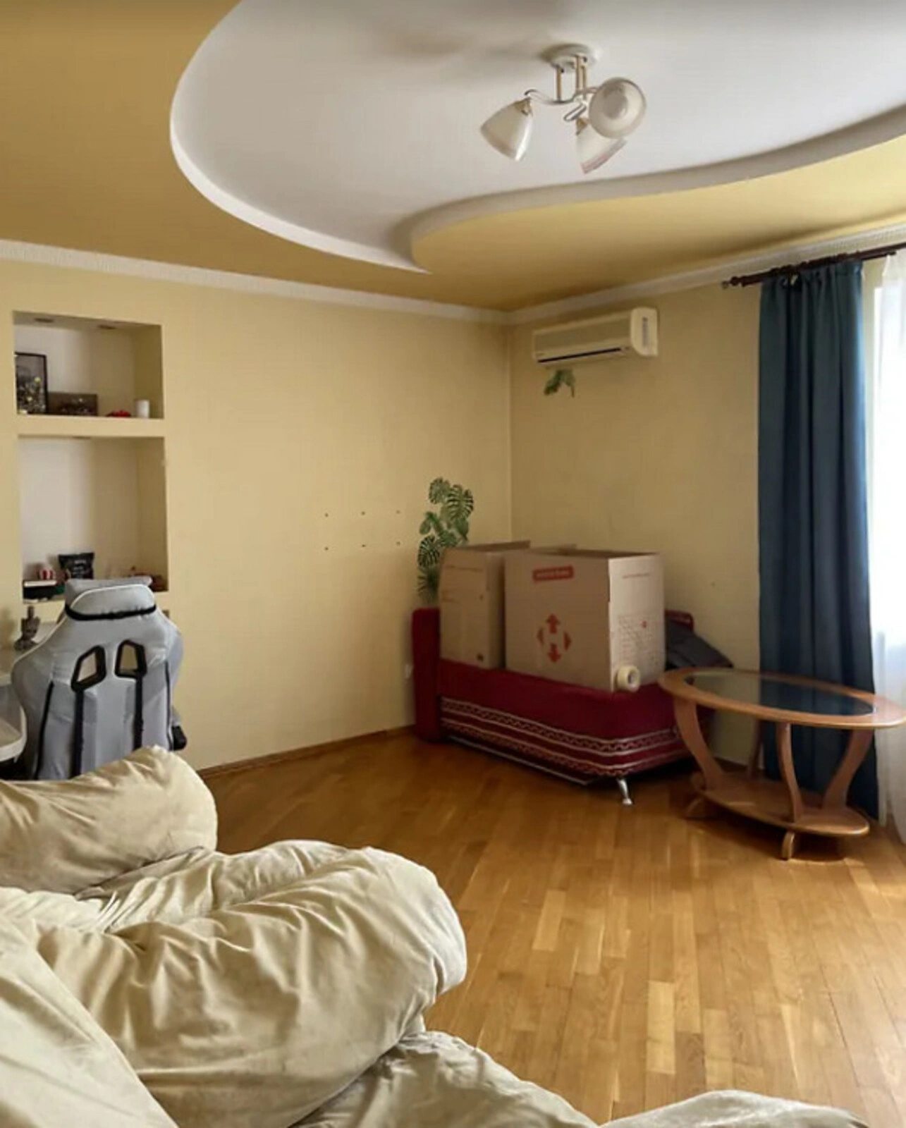 Продаж квартири. 2 rooms, 70 m², 4th floor/10 floors. Бам, Тернопіль. 