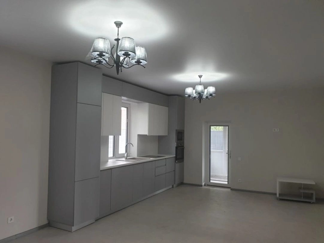 House for sale. 3 rooms, 121 m², 1 floor. Kozyn. 