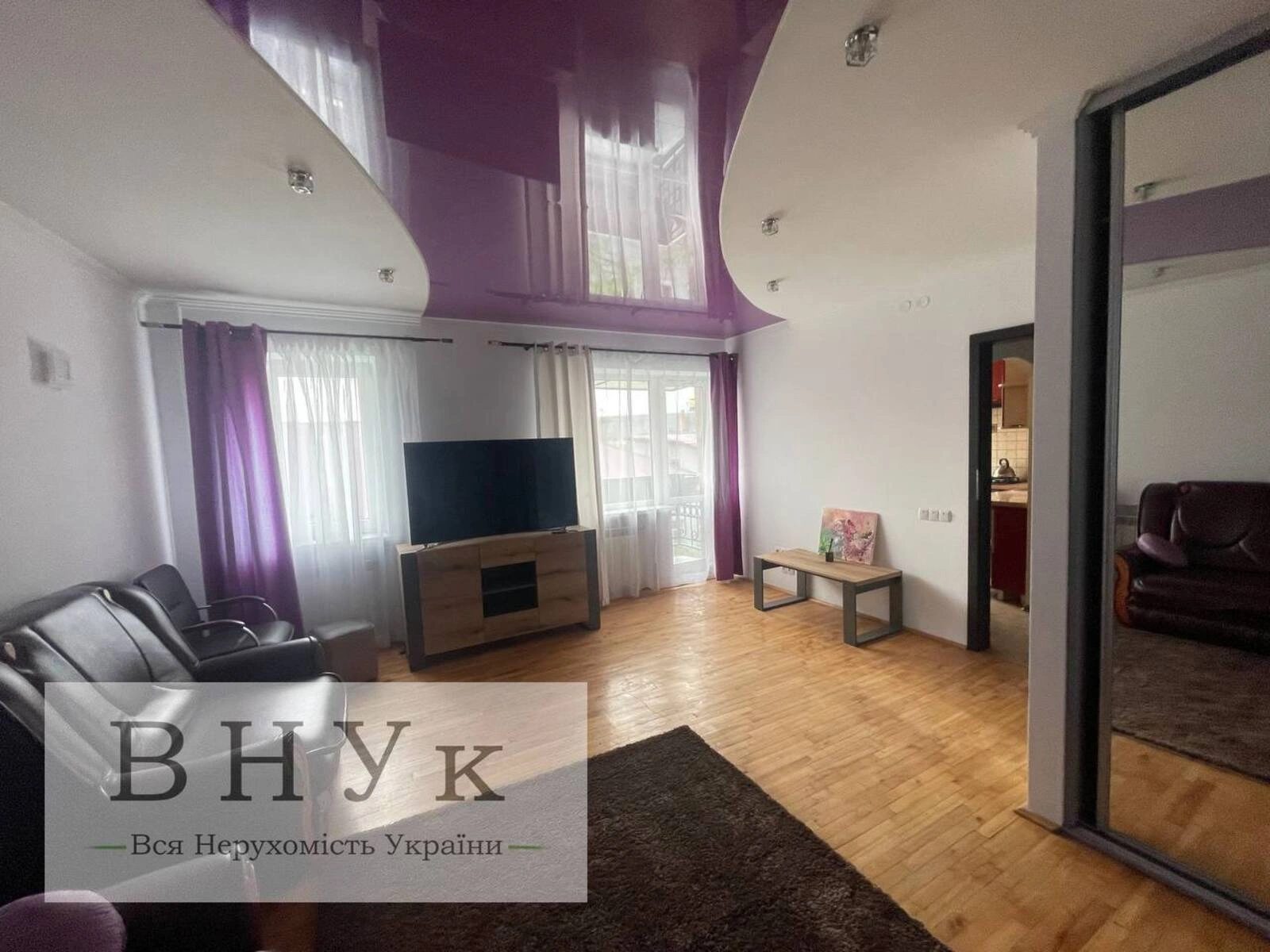 Apartments for sale 2 rooms, 75 m², 5th fl./5 floors. Ostrozkoho Knyazya vul., Ternopil. 