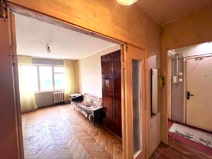 Продажа квартиры. 3 rooms, 68 m², 6th floor/9 floors. 8, Сальського, Киев. 