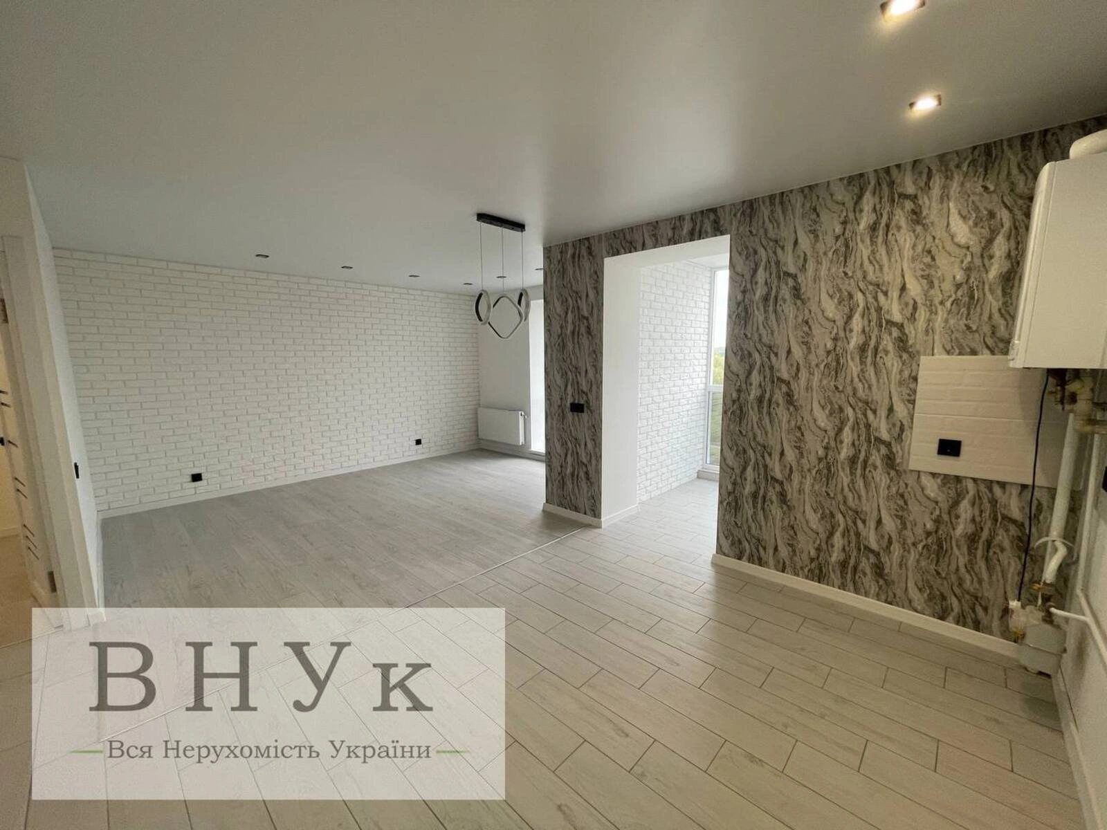 Apartments for sale. 1 room, 43 m², 6th floor/10 floors. Velyka Berezovytsya  Mykulynetska vul., Ternopil. 