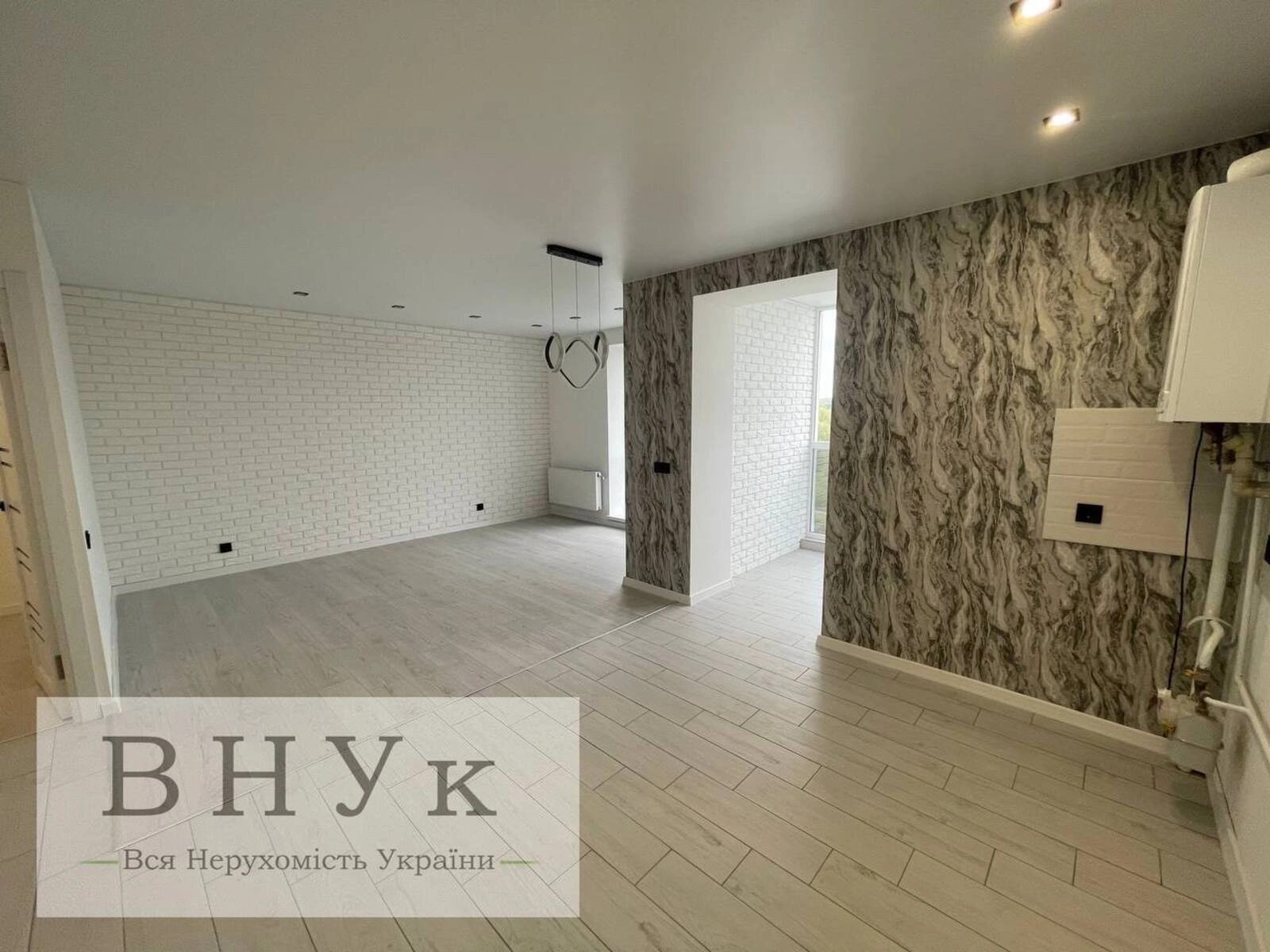 Apartments for sale 1 room, 43 m², 6th fl./10 floors. Velyka Berezovytsya  Mykulynetska vul., Ternopil. 