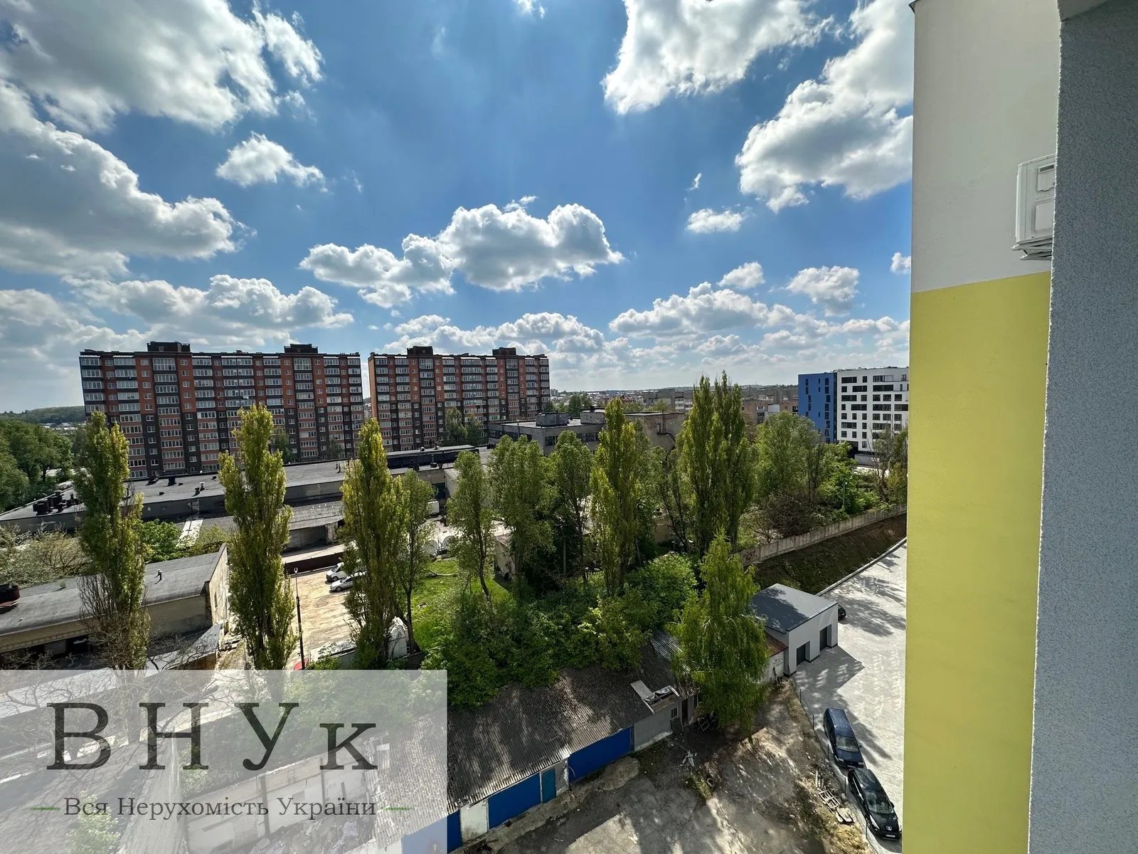 Apartments for sale 1 room, 51 m², 10th fl./11 floors. Budnoho S. , Ternopil. 