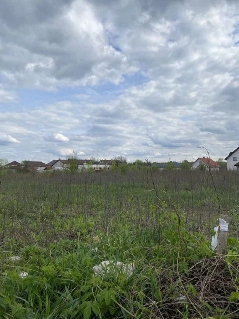 Land for sale for residential construction. Tarasivka. 