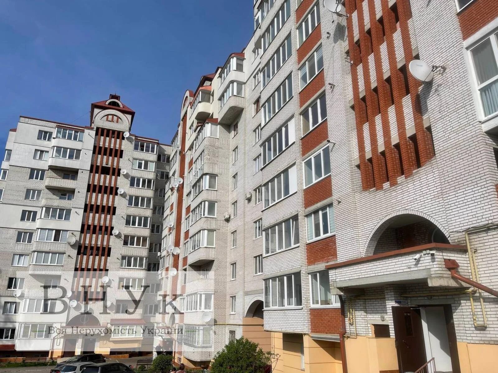 Apartments for sale. 4 rooms, 115 m², 3rd floor/11 floors. Konovaltsya YE. vul., Ternopil. 