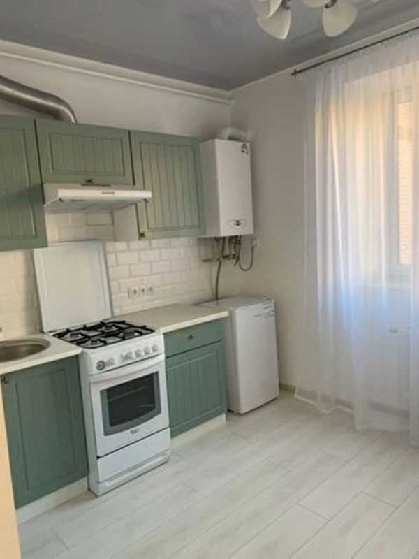 Apartment for rent. 1 room, 48 m², 6th floor/12 floors. Zaporozhskoe shosse, Dnipro. 