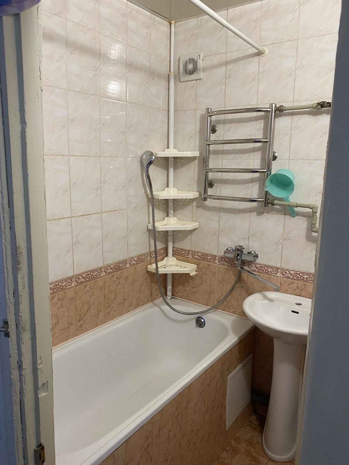 Продаж квартири. 1 room, 31 m², 4th floor/5 floors. Біляева , Кропивницький. 