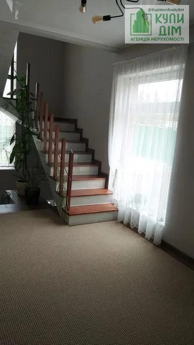 House for sale 200 m², 2 floors. Фортечний (кіровський), Kropyvnytskyy. 