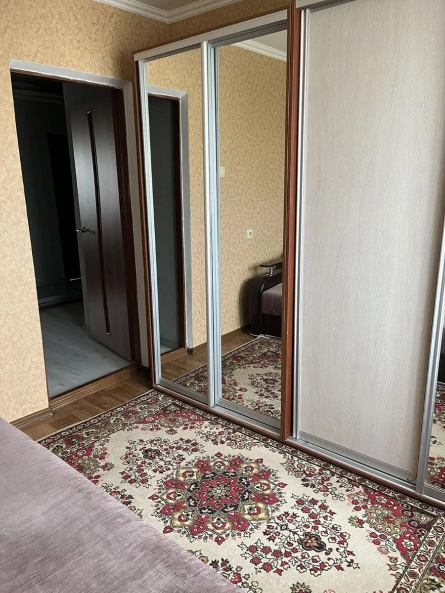 Продаж квартири. 3 rooms, 66 m², 9th floor/9 floors. Андріївська вул., Кропивницький. 