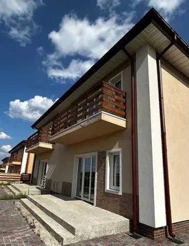 House for sale. 5 rooms, 110 m², 2 floors. Khodosivka. 