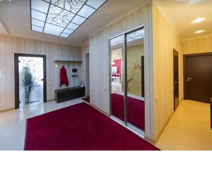 Сдам квартиру. 4 rooms, 146 m², 7th floor/13 floors. 10, Лютеранская 10, Киев. 