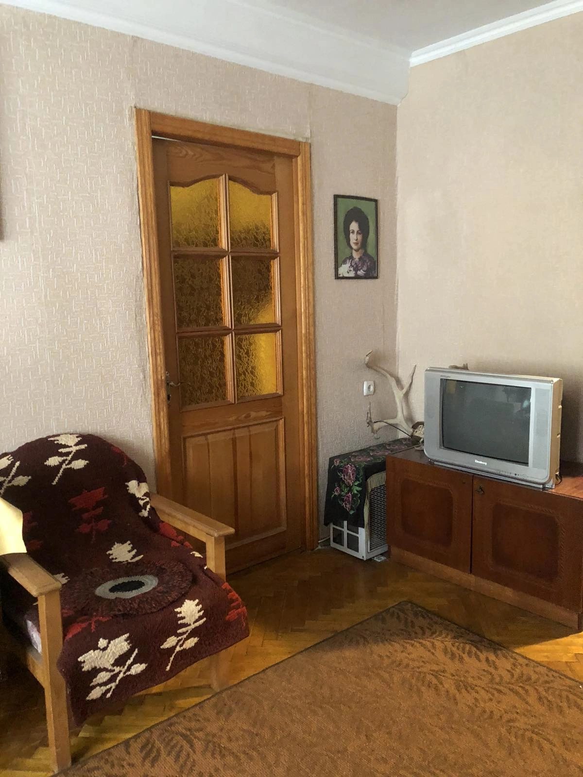 Room for rent for a long time. 2 rooms, 59 m², 5th floor/5 floors. 1, Pozharskogo 1, Kyiv. 