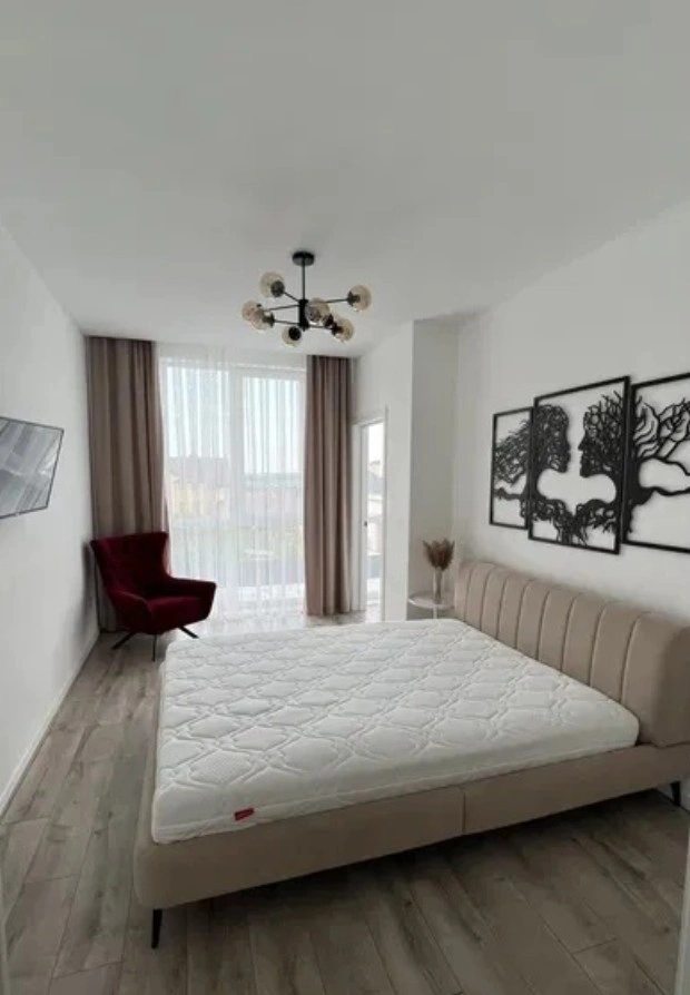 Продажа дома. 6 rooms, 230 m², 4 floors. Румунська, Черновцы. 