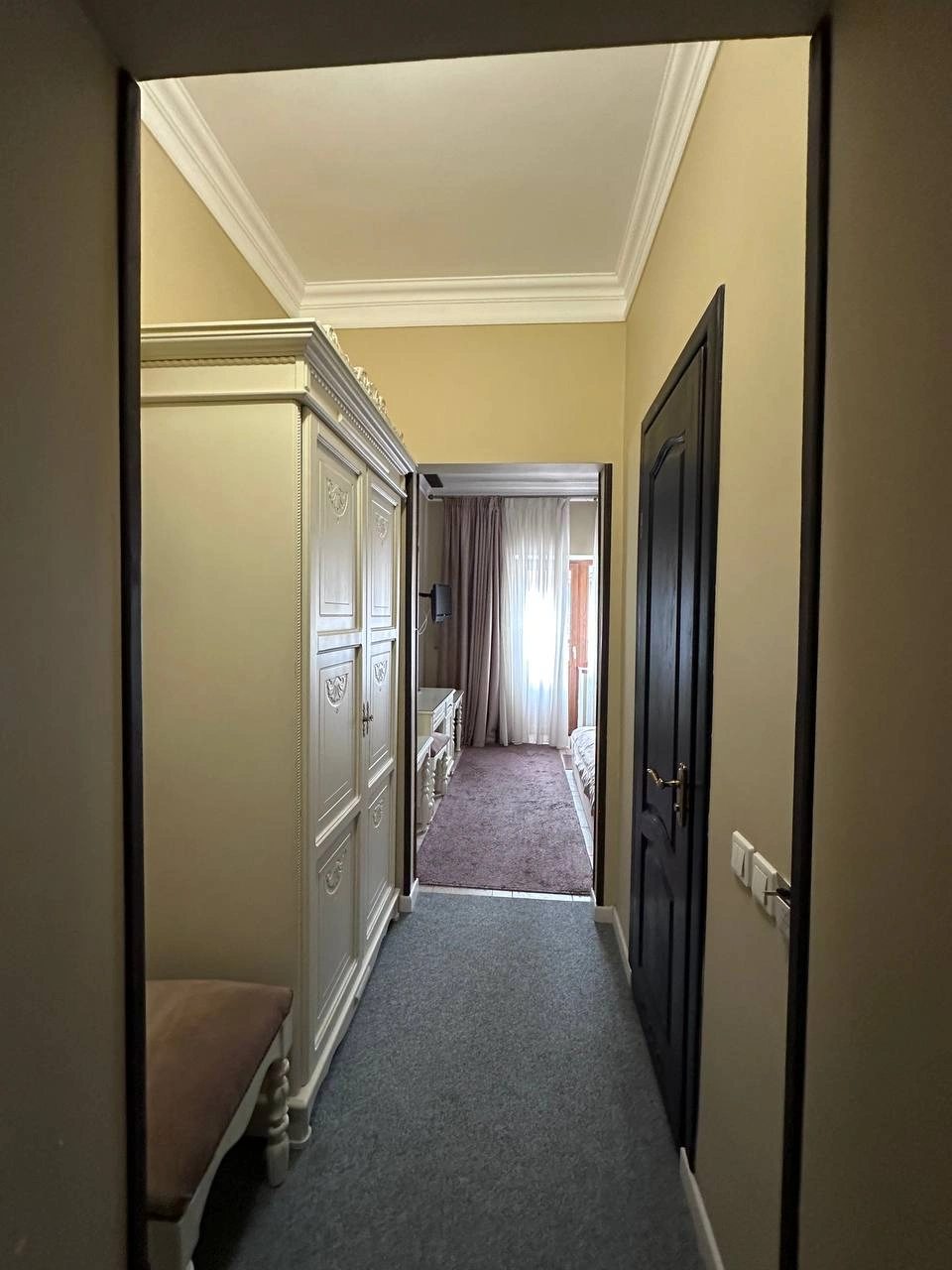 Апартаменти в готелі «Patkovski» площею 20 м² в центрі Буковеля