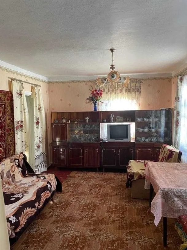 House for sale 4 rooms, 65 m², 1 floor. Kuchakiv. 