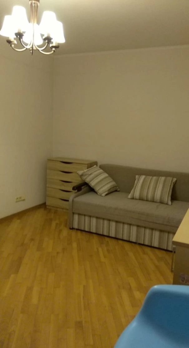 Apartments for sale. 3 rooms, 89 m², 15 floor/17 floors. Rudanskogo Stepana, Kyiv. 