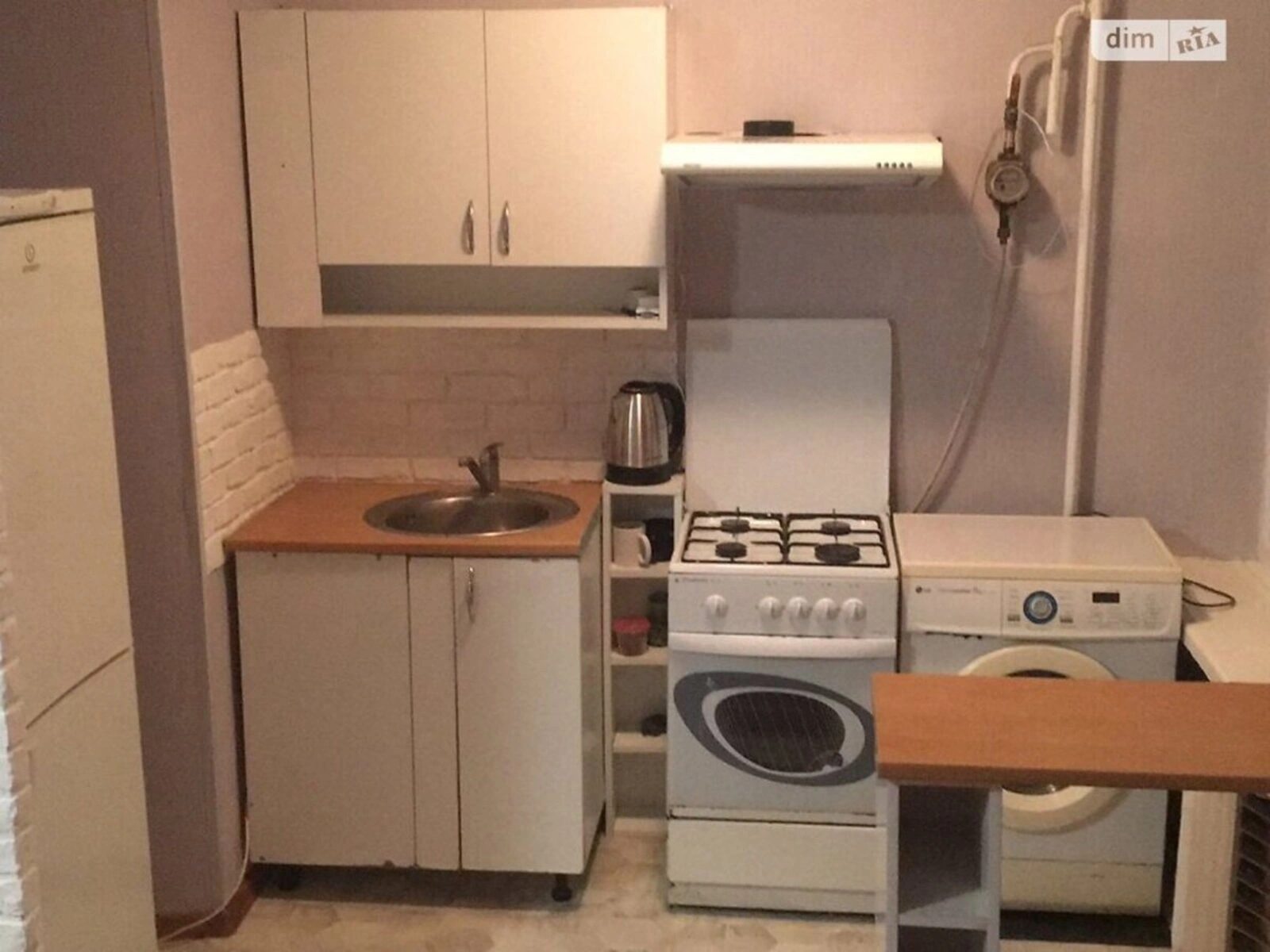 Apartments for sale. 1 room, 29 m², 7th floor/9 floors. 10, Kaunaska 10, Kyiv. 