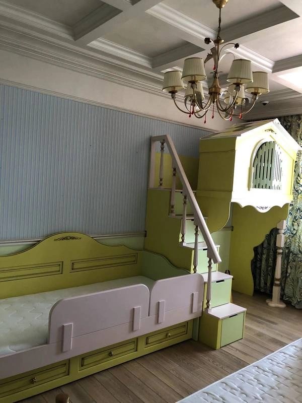 Квартира с тремя спальнями в Приморском районе Одессы!