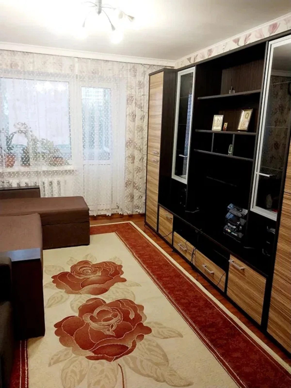 Apartments for sale. 2 rooms, 44 m², 4th floor/5 floors. 88, Lyustdorfskaya Doroha , Odesa. 