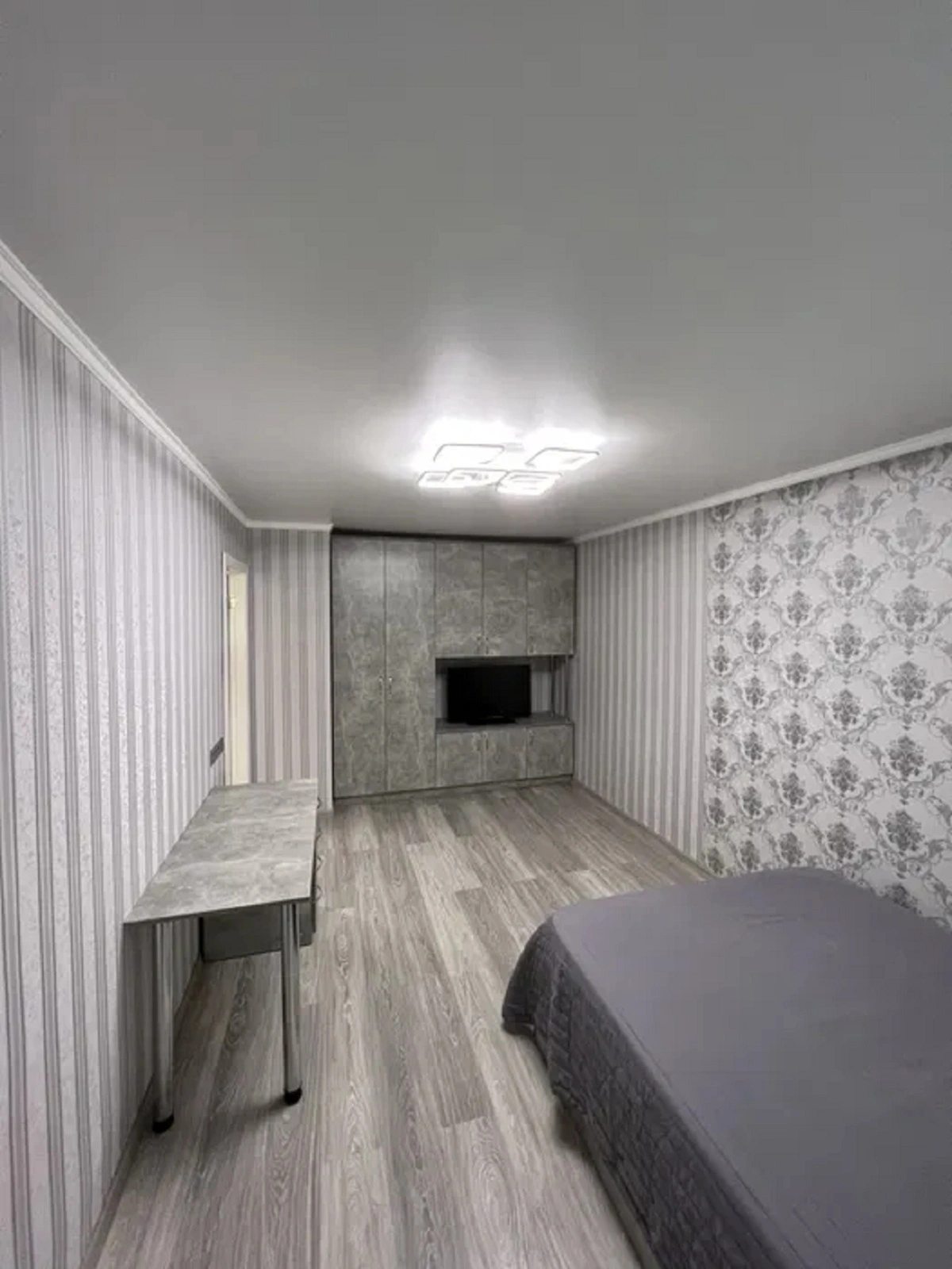 Apartments for sale. 1 room, 33 m², 4th floor/5 floors. 66, Yvana y Yuryya Lyp ul. Haydara, Odesa. 