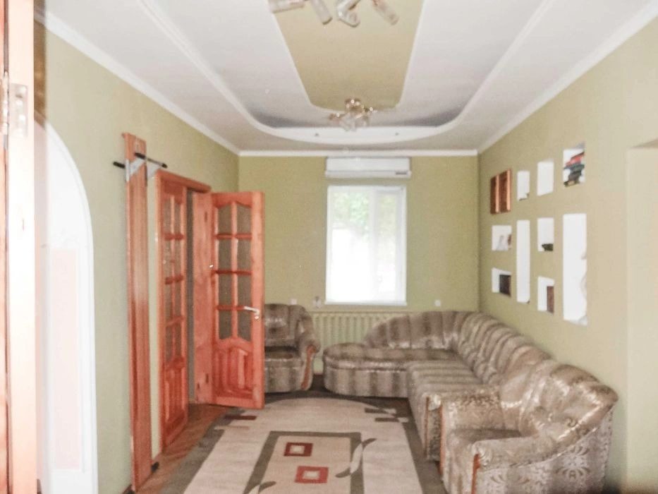 House for sale. 4 rooms, 123 m², 1 floor. Berezan. 