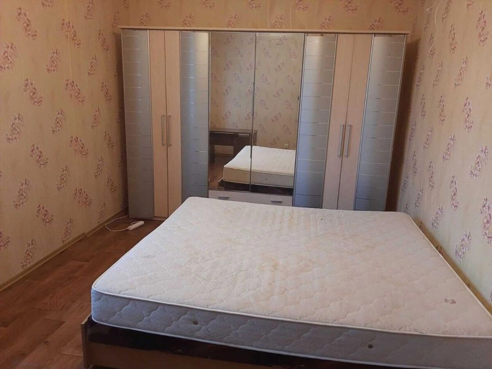 Apartment for rent. 2 rooms, 70 m², 17 floor/24 floors. 14, Hmyry Borysa ul., Kyiv. 