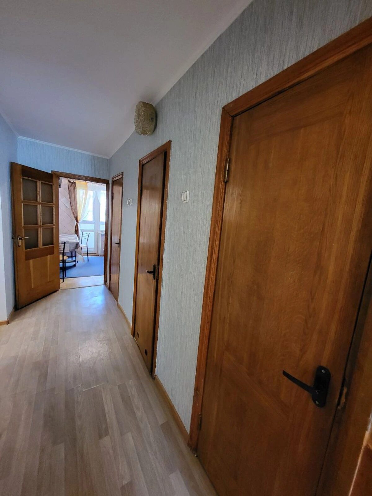 Apartment for rent. 3 rooms, 68 m², 2nd floor/10 floors. 7, Yefremova Akademika vul., Kyiv. 