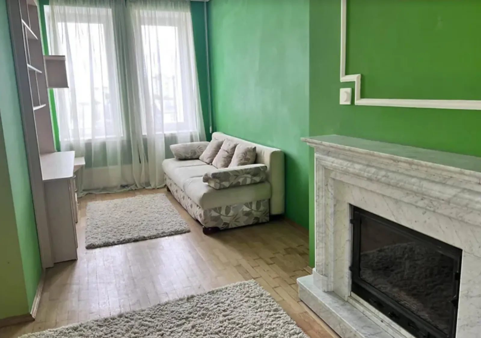 Apartment for rent. 3 rooms, 170 m², 6th floor/6 floors. Tsentr, Ternopil. 