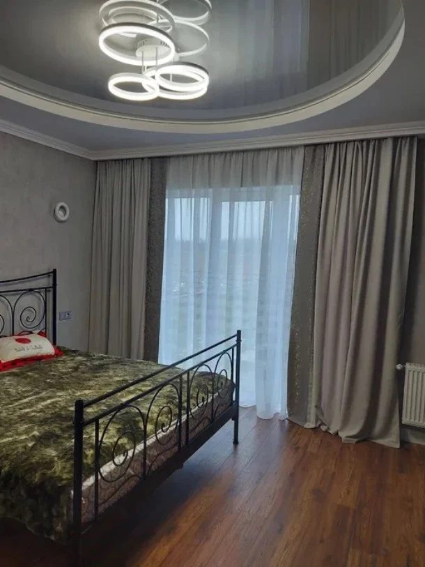 House for sale. 4 rooms, 175 m². 16, Ivana Kupala, Lutsk. 