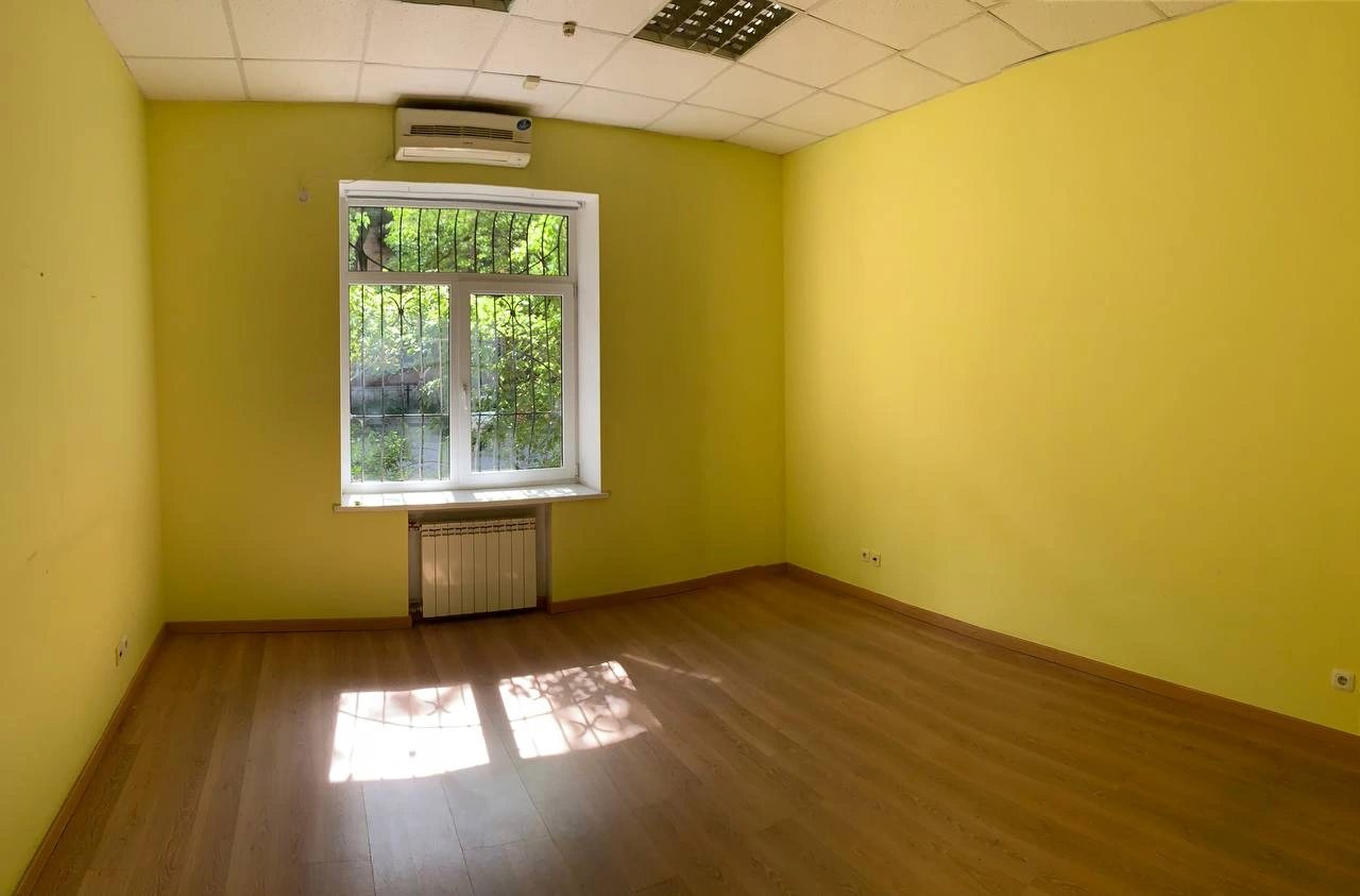 Сдам многопрофильное помещение. 5 rooms, 87 m², 1st floor/3 floors. 10, Билокур Екатерины 10, Киев. 
