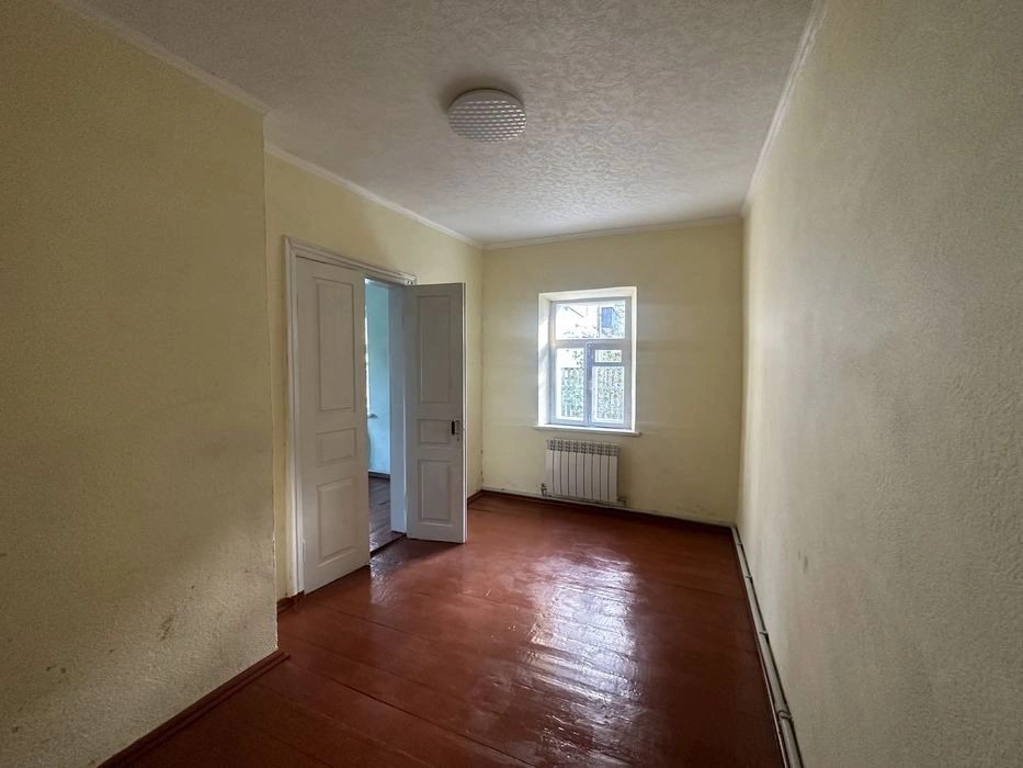 Продажа многоуровневой квартиры. 3 rooms, 80 m², 1 floor. Богуслав. 