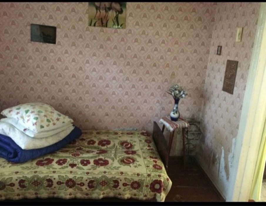 House for sale. 4 rooms, 73 m², 1 floor. Semenivka. 