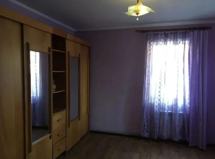 House for rent. 4 rooms, 92 m², 1 floor. Semypolky. 