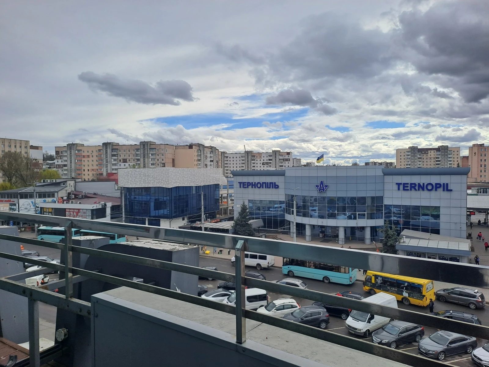Продам нерухомість під комерцію. 250 m², 4th floor/4 floors. Центр, Тернопіль. 
