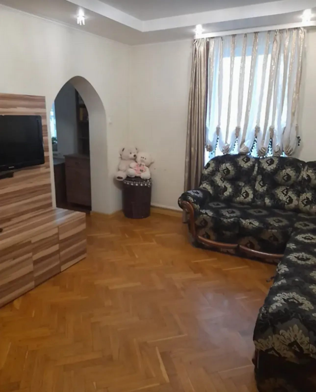 House for sale. 85 m², 1 floor. Obolonya, Ternopil. 