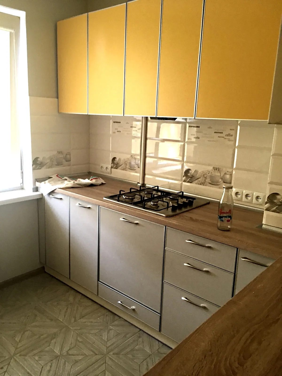 Apartment for rent. 2 rooms, 47 m², 5th floor/9 floors. Hlushko Akademyka pr., Odesa. 