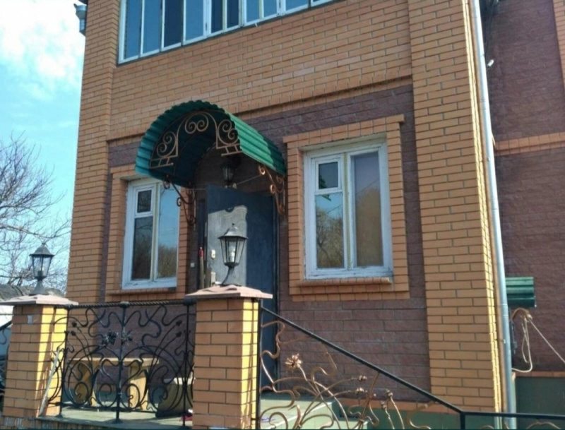 House for sale. 6 rooms, 145 m², 2 floors. 129, Yuzhnaya, Kyiv Oblast. 