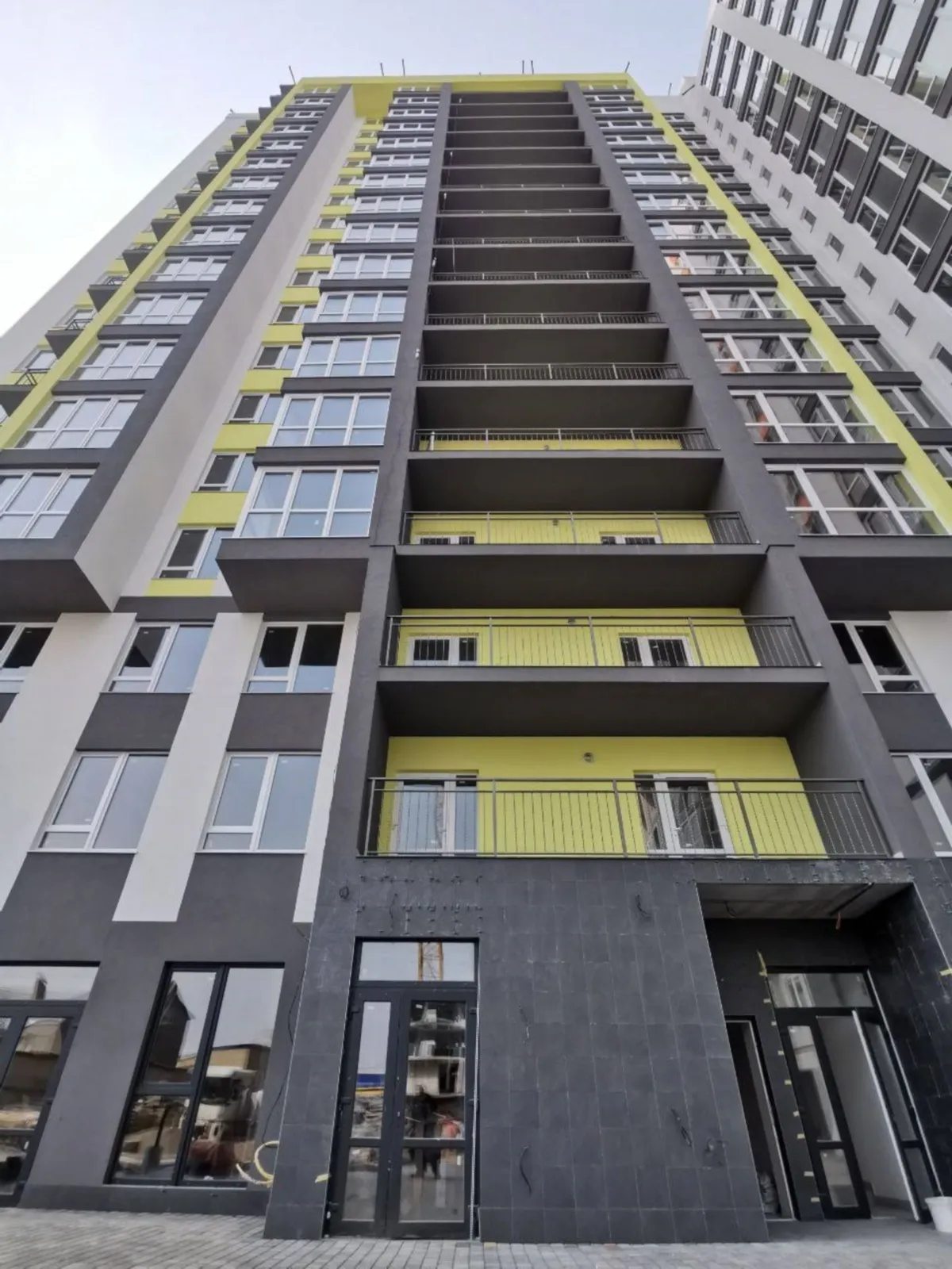 Продаж квартири. 1 room, 405 m², 5th floor/17 floors. 93, Вильямса , Одеса. 