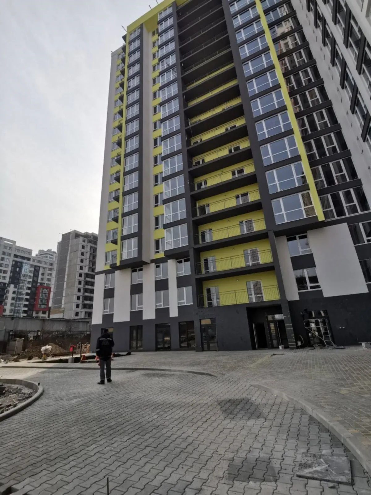 Apartments for sale. 1 room, 405 m², 5th floor/17 floors. 93, Vylyamsa , Odesa. 