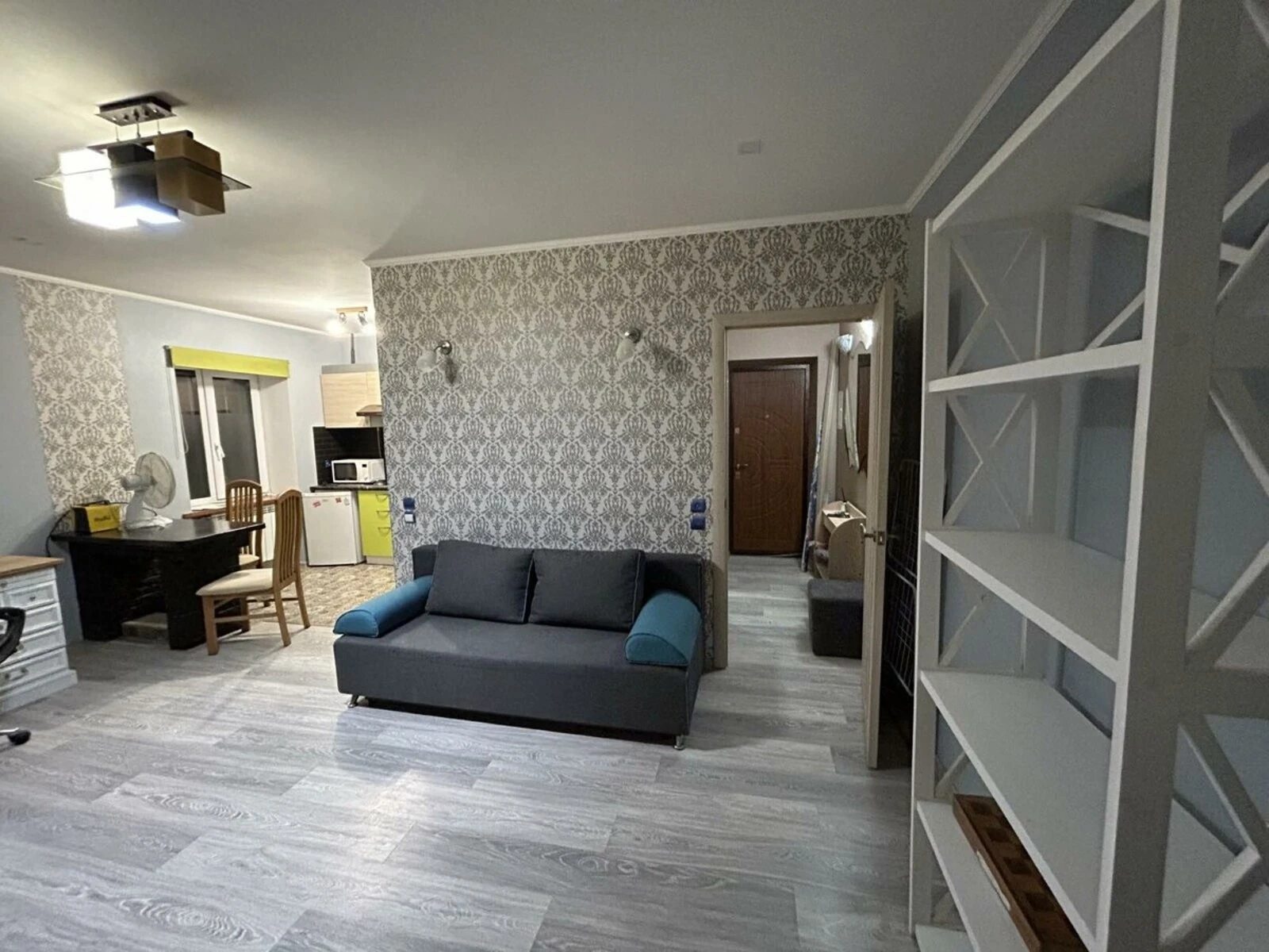 Продаж квартири. 1 room, 31 m², 1st floor/5 floors. 3, Набережно-Хрещатицька 3, Київ. 
