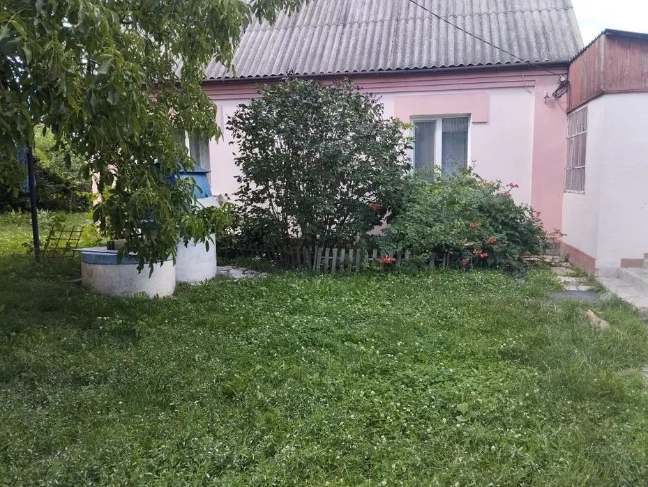House for sale. 4 rooms, 72 m², 1 floor. Dolyna. 