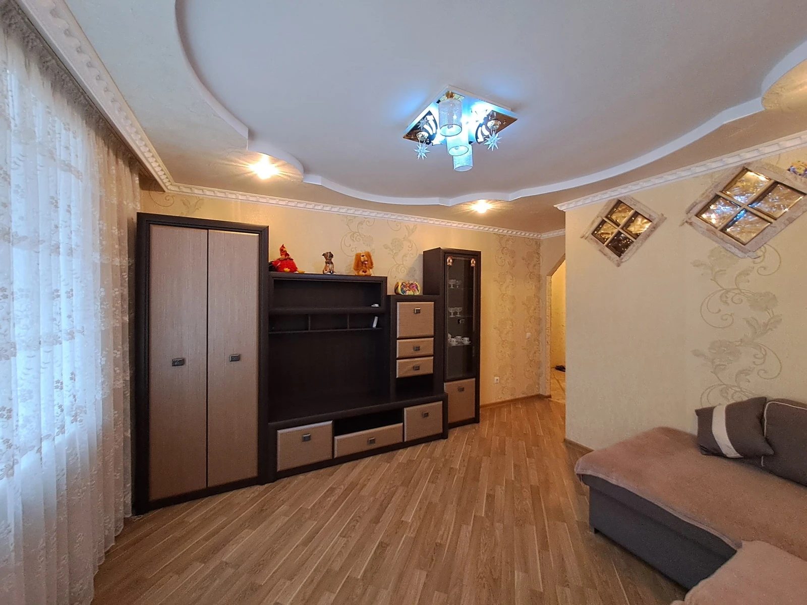 Apartment for rent. 2 rooms, 46 m², 7th floor/9 floors. Tsentr, Ternopil. 